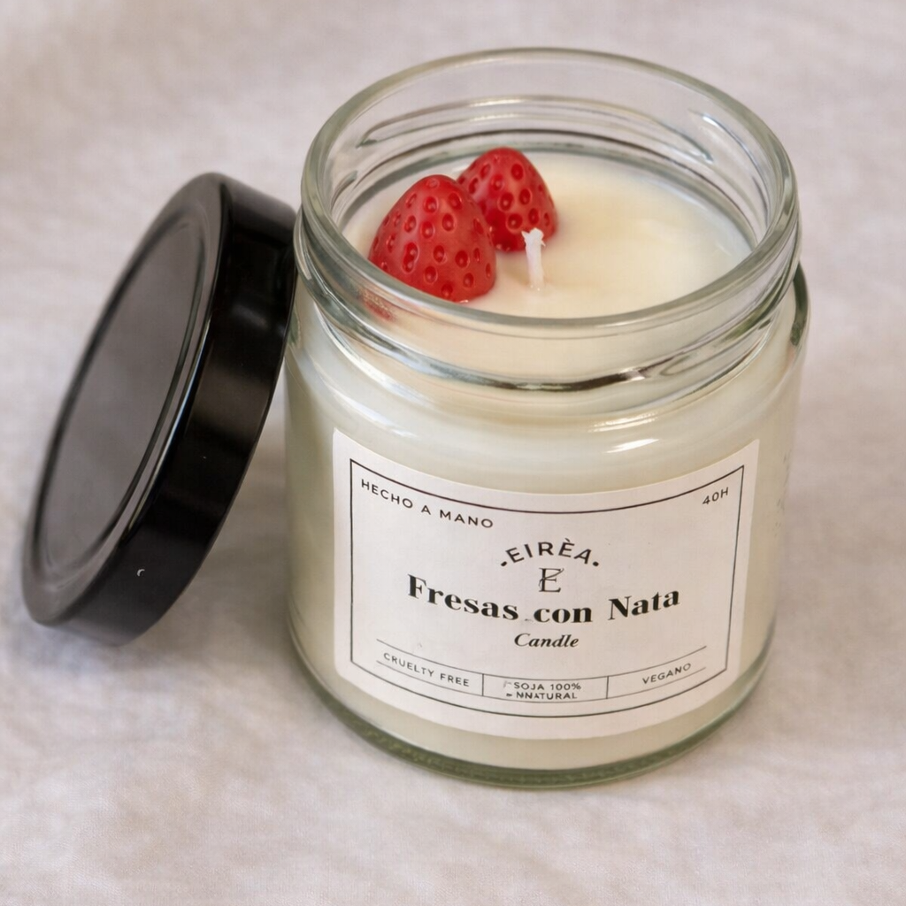 Vela aromática artesanal de soja Eirèa fragancia Fresas con Nata en tarro de cristal