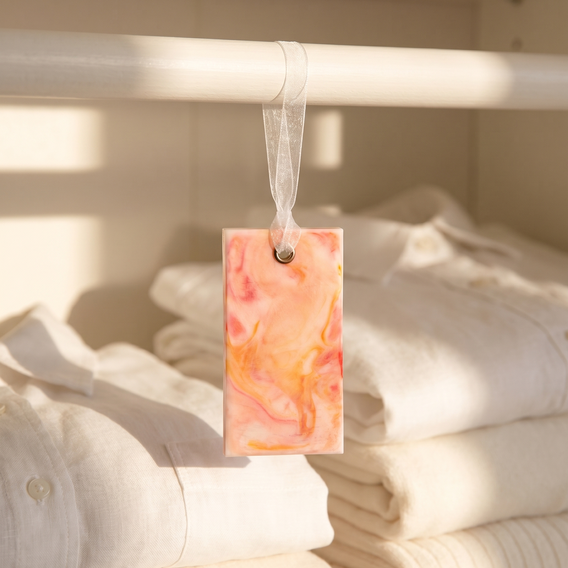 Ambientador de cera sólido artesanal Eirèa con decoracion personalizada, aroma natural, hecho a mano en España