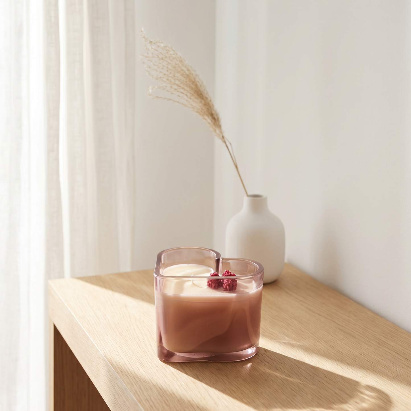 Vela vaso corazon XL con wax melts decorativos aroma Caramel Raspberry Vanilla elaborada a mano pieza a pieza